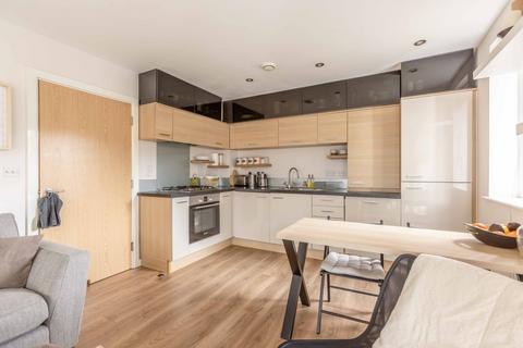 1 bedroom flat for sale, Wrights Meadow Road, High Wycombe HP11