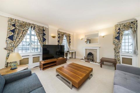 3 bedroom flat to rent, Baker Street, London NW1