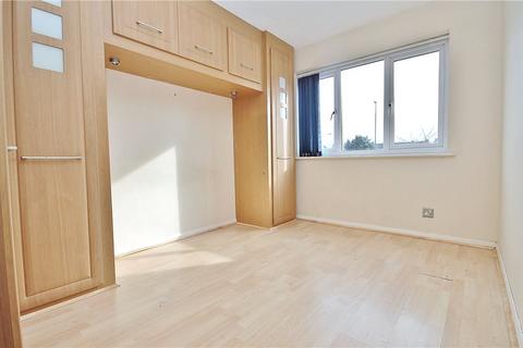 1 bedroom apartment to rent, Scotts Avenue, Sunbury-on-Thames, Surrey, TW16