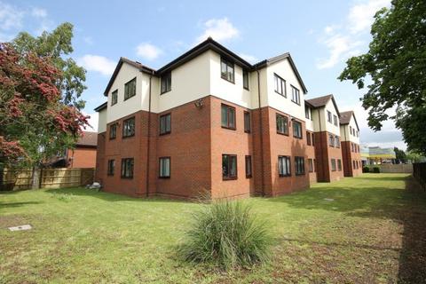1 bedroom apartment to rent, Scotts Avenue, Sunbury-on-Thames, Surrey, TW16