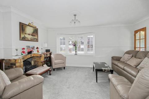 5 bedroom semi-detached house for sale, Robert Close, Hersham KT12
