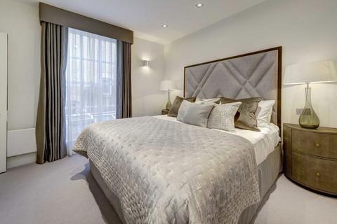 2 bedroom flat to rent, Bruton Place, London W1J