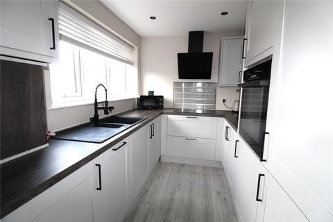 4 bedroom semi-detached house for sale, Nutcombe Crescent, Rochford, Essex, SS4
