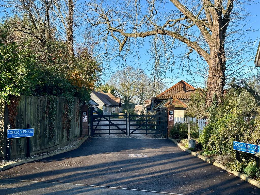 Private Driveway
