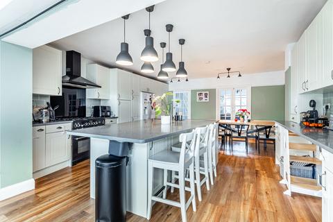 4 bedroom semi-detached house for sale, Tollgate Road, St. Albans AL4