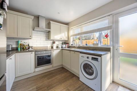 2 bedroom detached bungalow for sale, Gable Point, Cheltenham GL52