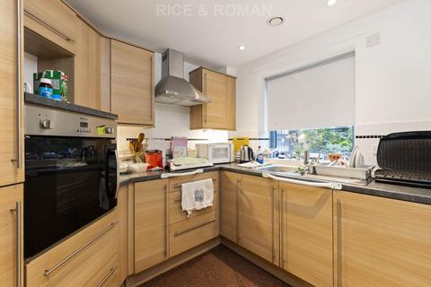 1 bedroom retirement property for sale, Shotfield, Wallington SM6