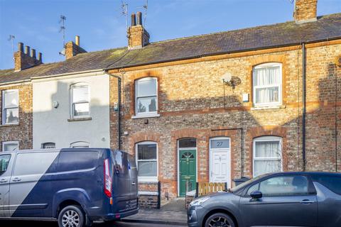 2 bedroom terraced house to rent, Brownlow Street, York
