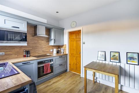 2 bedroom terraced house to rent, Brownlow Street, York