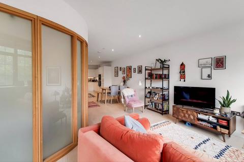 1 bedroom flat to rent, St. James's Road, Bermondsey, London, SE1