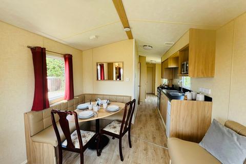 3 bedroom static caravan for sale, Low Road, Harwich CO12