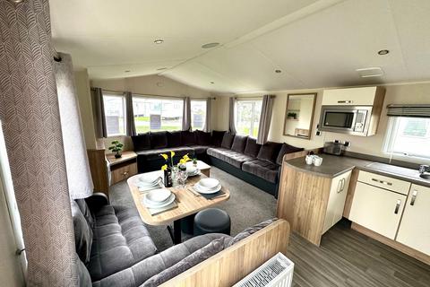 3 bedroom detached house for sale, Low Road, Harwich CO12