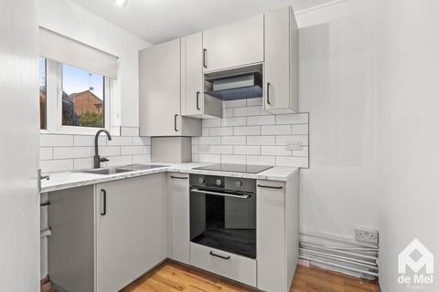 1 bedroom flat to rent, Reddings Park, Reddings, Cheltenham, GL51