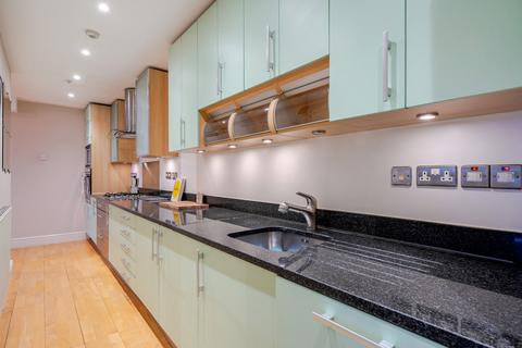 2 bedroom duplex for sale, Woodland Crescent, Greenwich