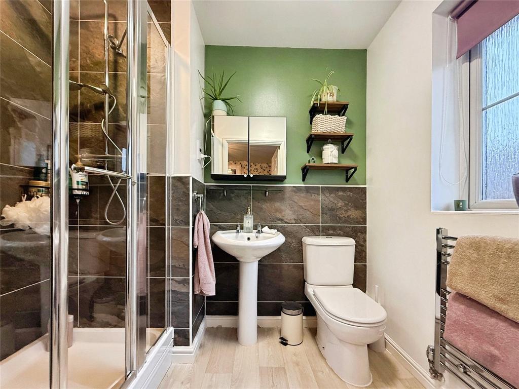Ensuite