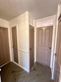 4 bedroom end of terrace house to rent, Linstead Drive, Manchester M8