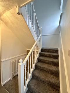 4 bedroom end of terrace house to rent, Linstead Drive, Manchester M8