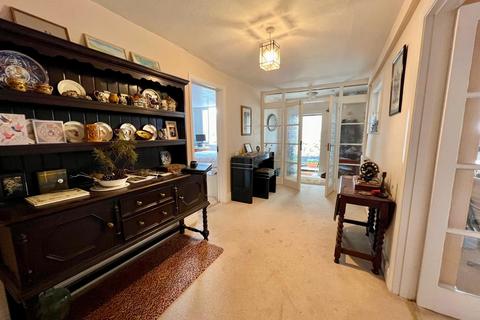 2 bedroom flat for sale, Flat 1, Byron Court, Exmouth, EX8