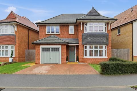 3 bedroom detached house for sale, Dixon Road, Langdon Hills, Basildon, Essex, SS16