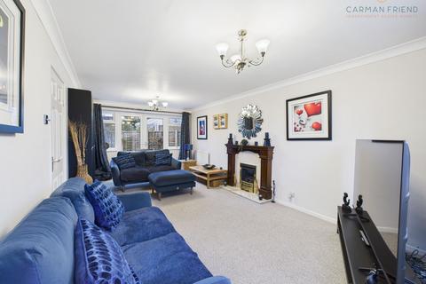 4 bedroom detached house for sale, Millers Close, Waverton, CH3