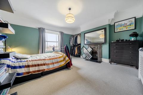 1 bedroom flat for sale, Granville Park, London, SE13