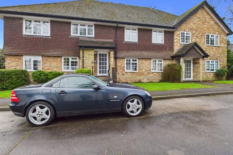 Lexham Gardens, Amersham, Buckinghamshire, HP6