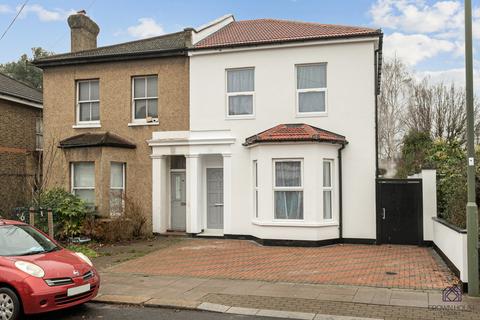 Long Lane, London, N3