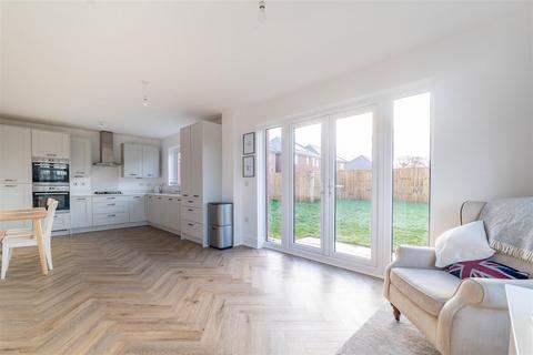 undefined, Freesia Avenue, Preston PR4