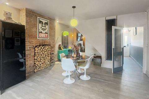 2 bedroom terraced house for sale, Norbins Road, Glastonbury, Somerset