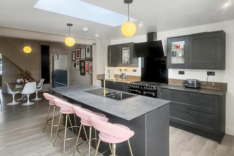 2 bedroom terraced house for sale, Norbins Road, Glastonbury, Somerset