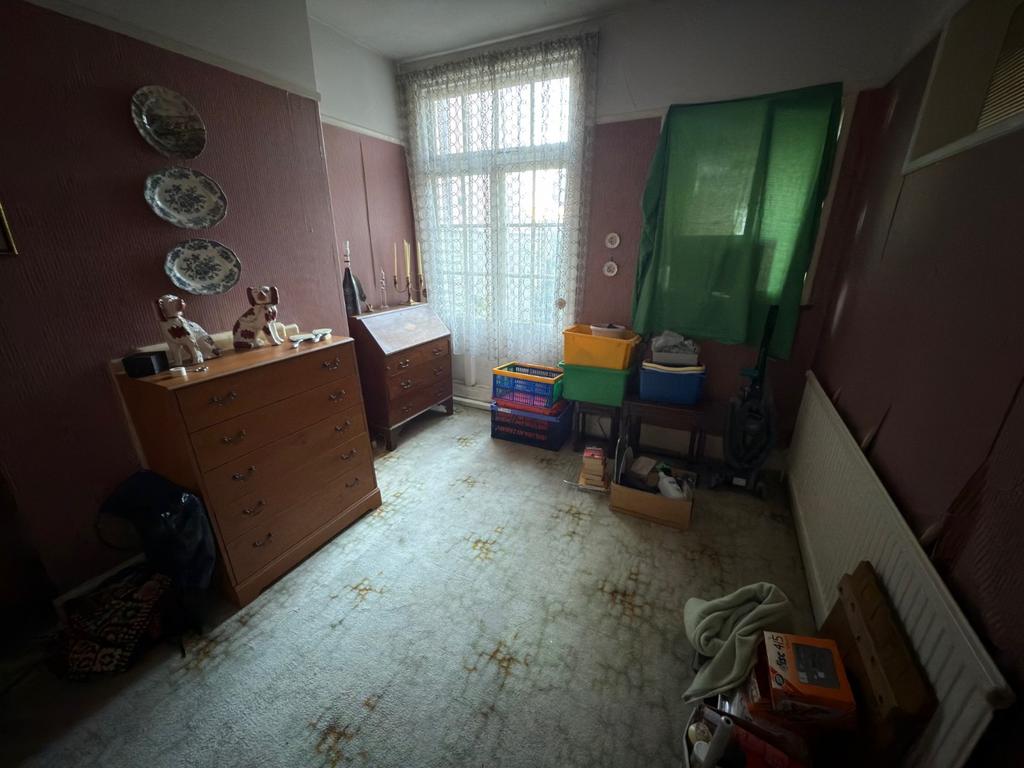 DINING ROOM T202601021434.jpg
