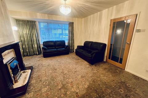 3 bedroom semi-detached house for sale, Melbourne Road, Wakefield WF1