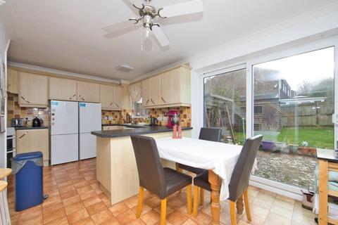 3 bedroom semi-detached house for sale, Enbrook Valley, Folkestone, CT20