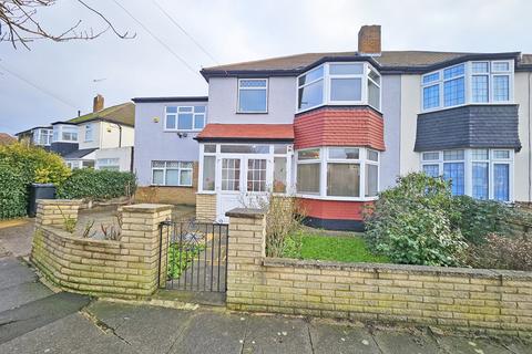 5 bedroom semi-detached house for sale, Wensleydale Avenue,  Ilford, IG5