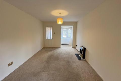 3 bedroom terraced house to rent, Redmire Close, Darlington