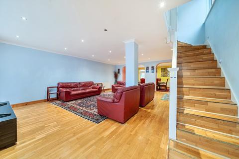 undefined, Alderney Gardens, Northolt