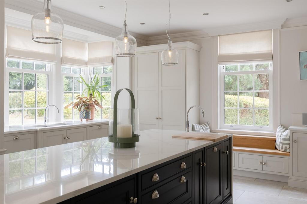 Kitchen/Breakfast Room