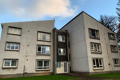 3 bedroom flat to rent, Avenue Park, Bridge of Allan, Stirling, FK9