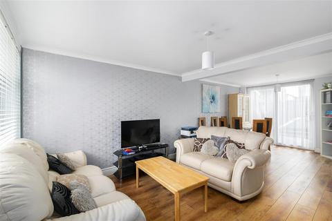 3 bedroom terraced house for sale, Paddock Mead, Harlow, Essex, CM18 7RP