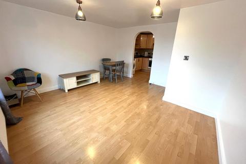 2 bedroom apartment to rent, Midway House, Cheetham Hill M8
