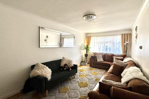 5 bedroom semi-detached house for sale, Lady Margaret Road,  Southall, UB1
