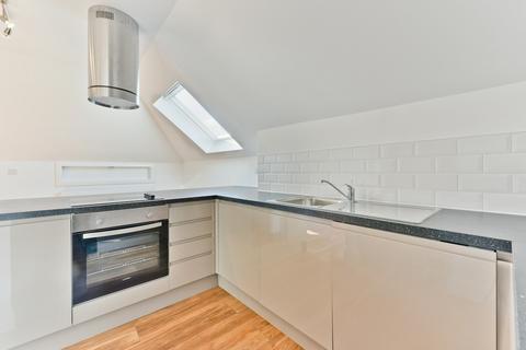 1 bedroom apartment to rent, Blyth Road, Bromley BR1