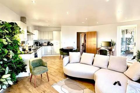 1 bedroom flat to rent, Angel Way, Romford, RM1
