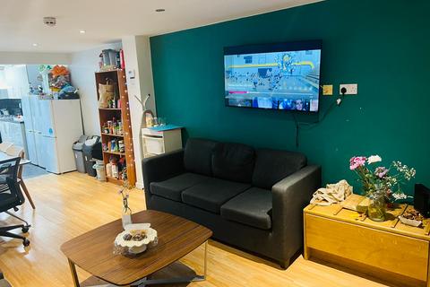 undefined, Nottingham NG7