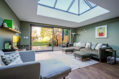 4 bedroom detached house for sale, Victoria Road, Ascot
