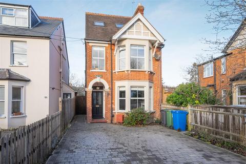 4 bedroom detached house for sale, Victoria Road, Ascot