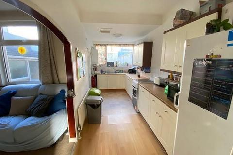 4 bedroom terraced house to rent, Green Park Avenue, Plymouth PL4