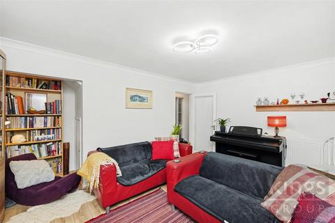 4 bedroom detached house for sale, Westmeade Close, Cheshunt, Waltham Cross