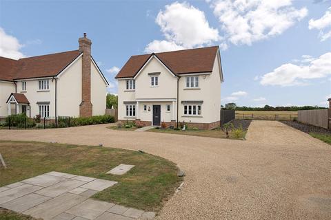 4 bedroom detached house for sale, Pindar Gardens, Ashfield Road, Elmswell