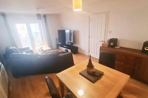 2 bedroom apartment to rent, Rouge Bouillon, Jersey JE2